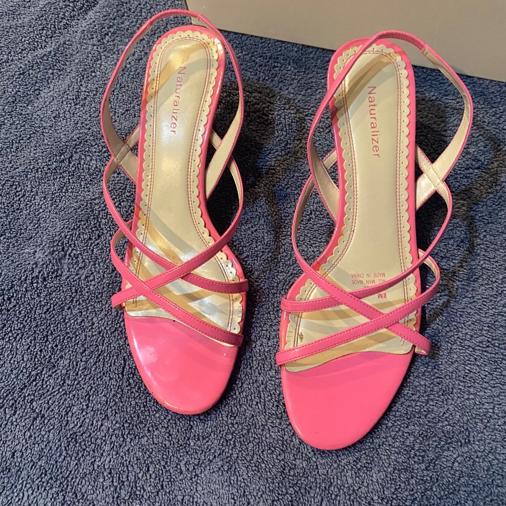 Naturalizer Pink Tate Heels